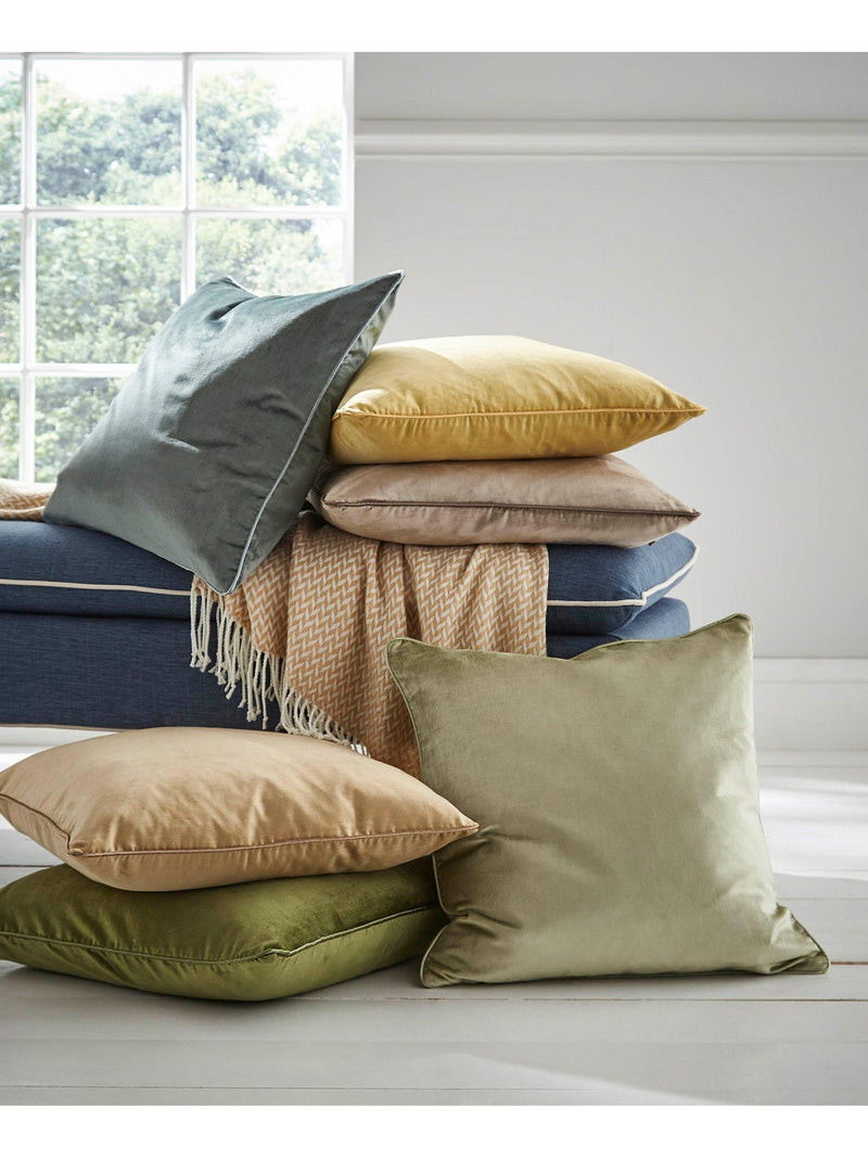 Laura Ashley Nigella cushion, UK version
