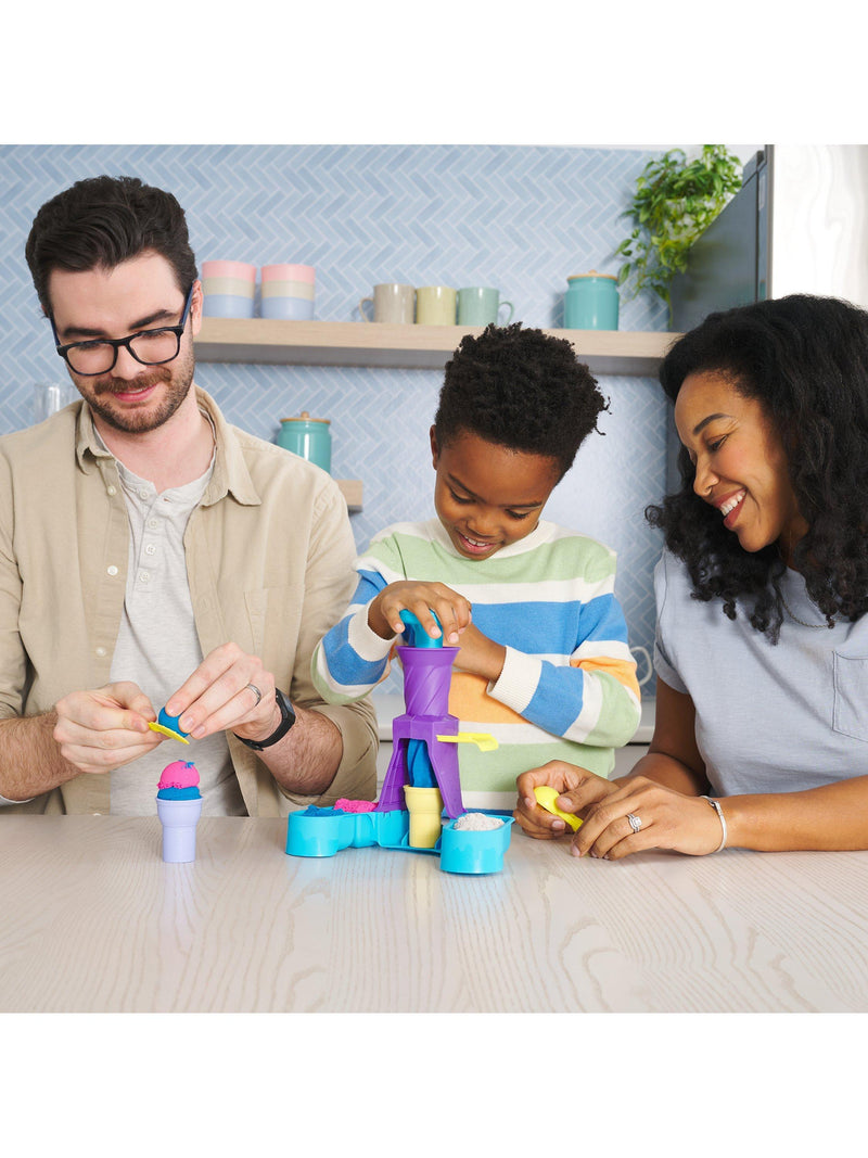 Kinetic Sand Soft Serve Station playset 396g, UK version
