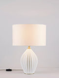 Original BTC Fin Queen table lamp natural (British brand)