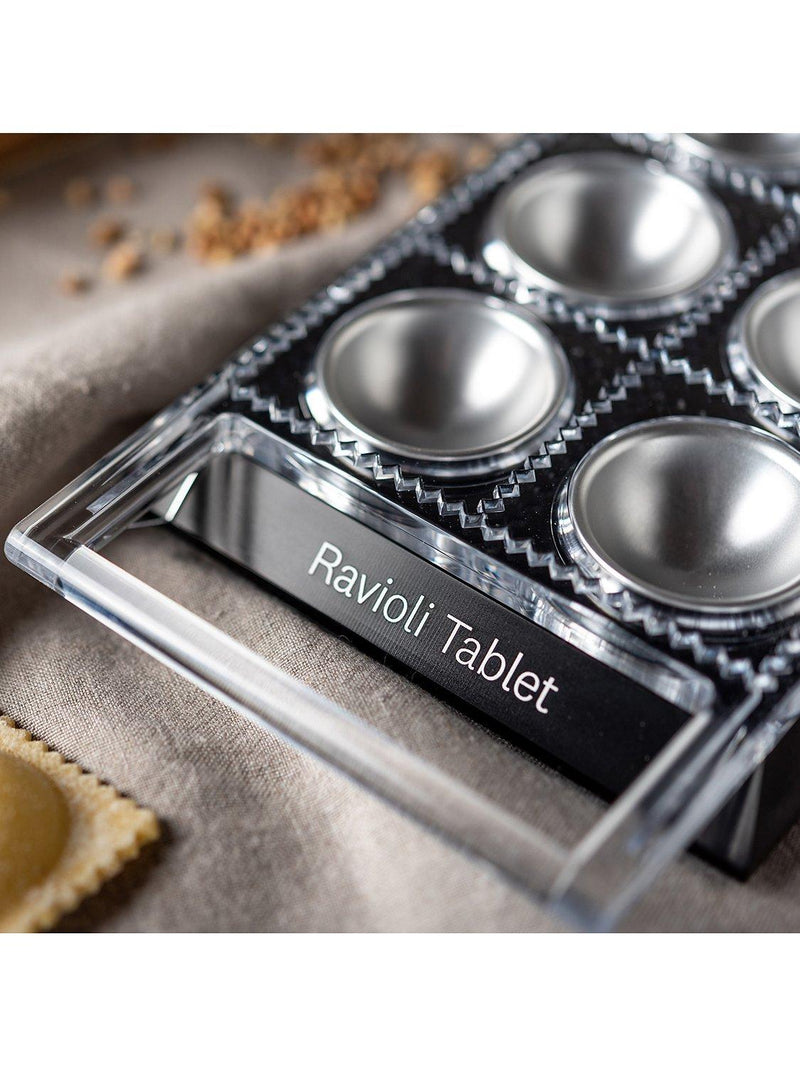 Marcato Ravioli Tablet black pasta making tool, UK version