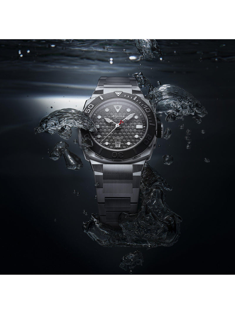 Alpina Seastrong Diver Extreme automatic watch 39mm, imported from the UK