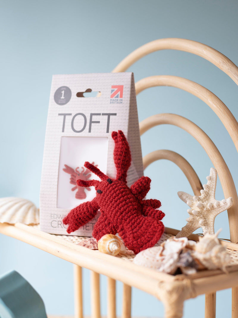 TOFT Mini Jordan Lobster crochet kit with wool (British brand)