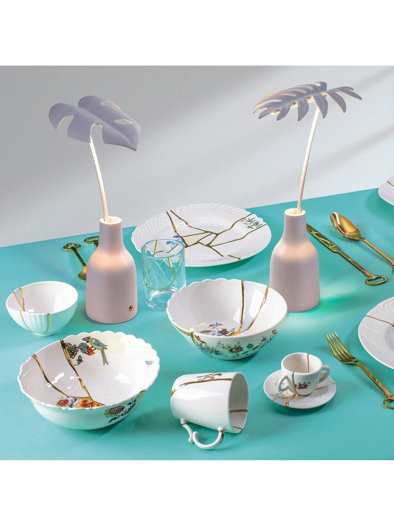 Seletti Delicio leaf table lamp white, imported from the UK