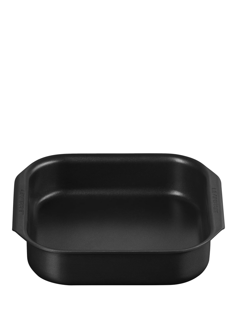 Le Creuset hard anodised aluminium non-stick square roasting tin 22cm, UK version