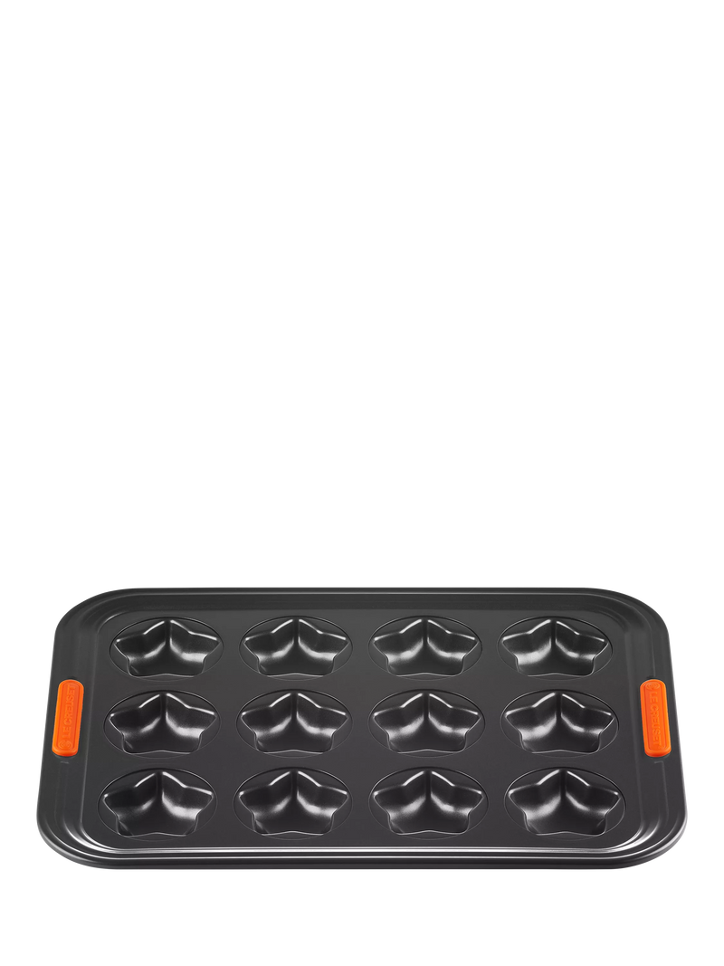 Le Creuset baking tray 12 cup, UK version
