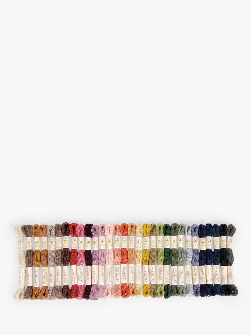 30 Skein Wool Thread Box with Free Patterns