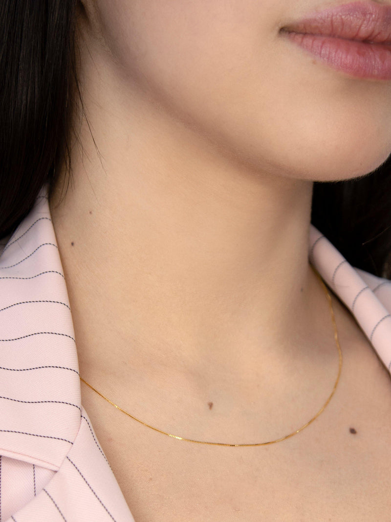 IBB 18ct yellow gold Venetian box chain necklace 46cm (British brand)