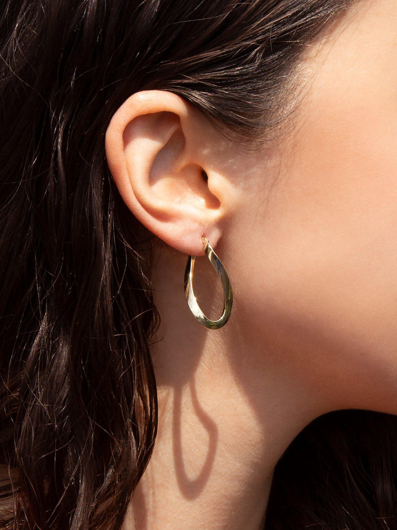 IBB 18ct yellow gold Figure 8 creole earrings - British product