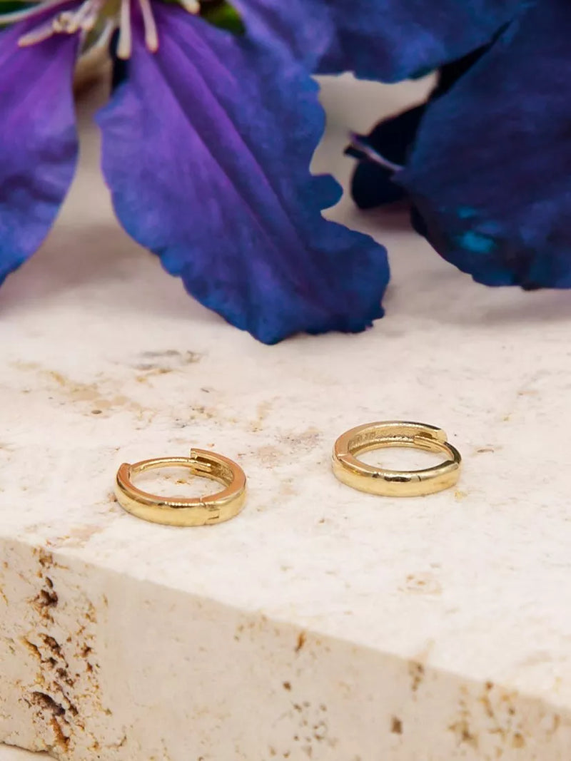 IBB 18ct yellow gold huggie hoop earrings - British product