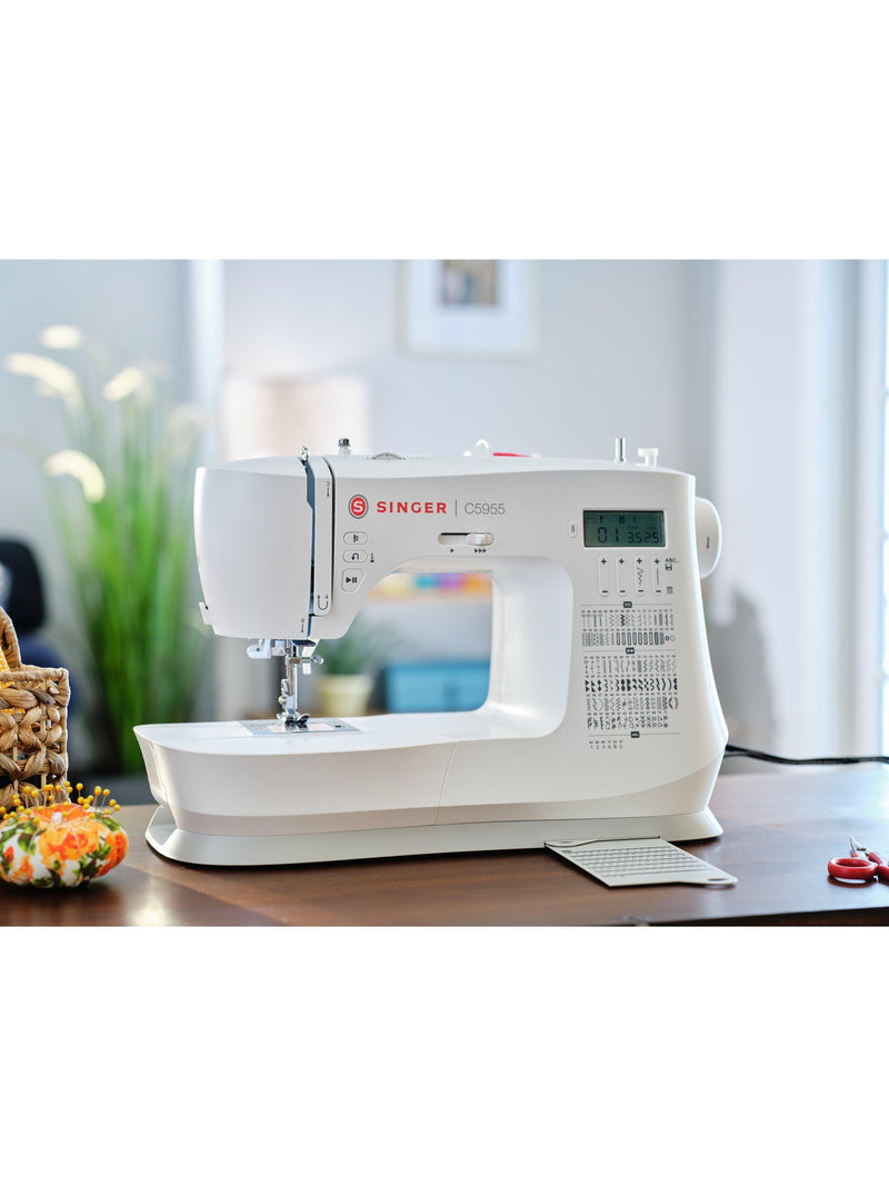 Singer C5955 computerised sewing machine, UK version
