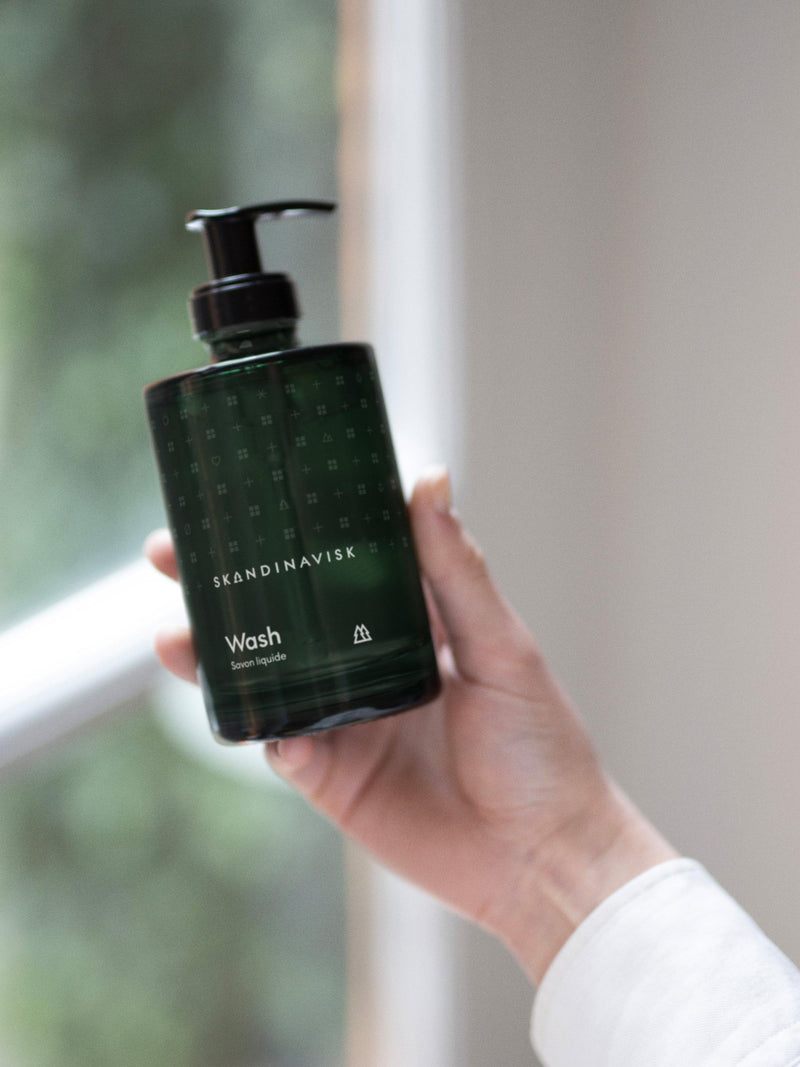 SKANDINAVISK Skog hand and body wash 200ml, imported from the UK