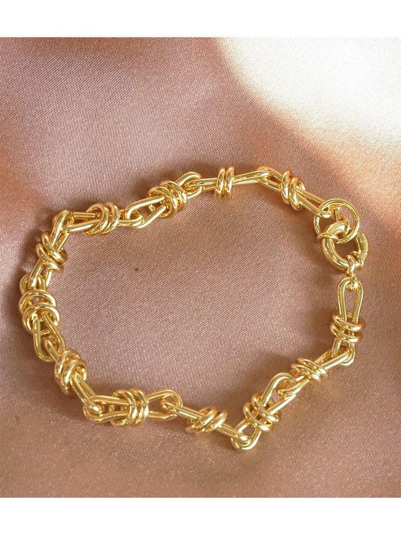 Daisy London gold knot chain bracelet 175mm, imported from the UK