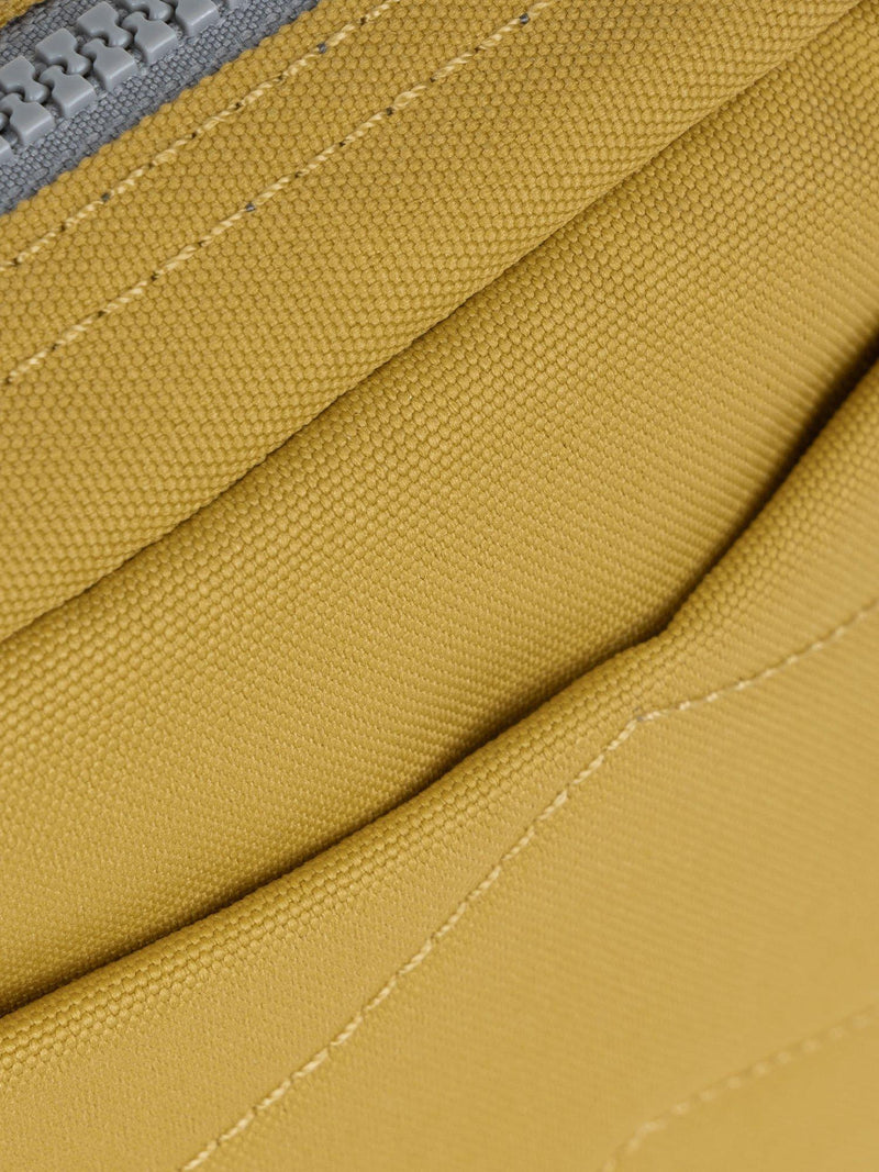 ROKA London Bond Umhängetasche aus recyceltem Canvas, 1,5 L - Britisches Produkt