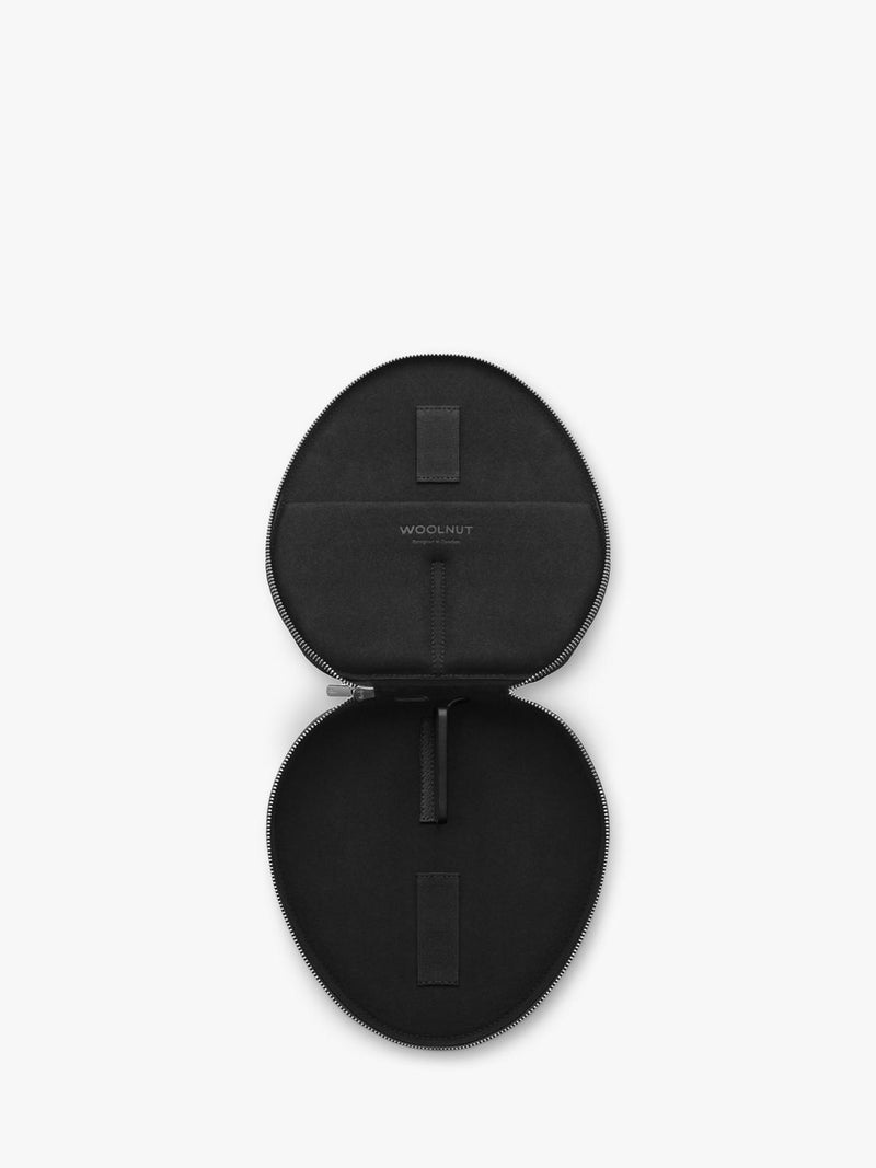 WOOLNUT leather case for AirPods Max in Black, UK version