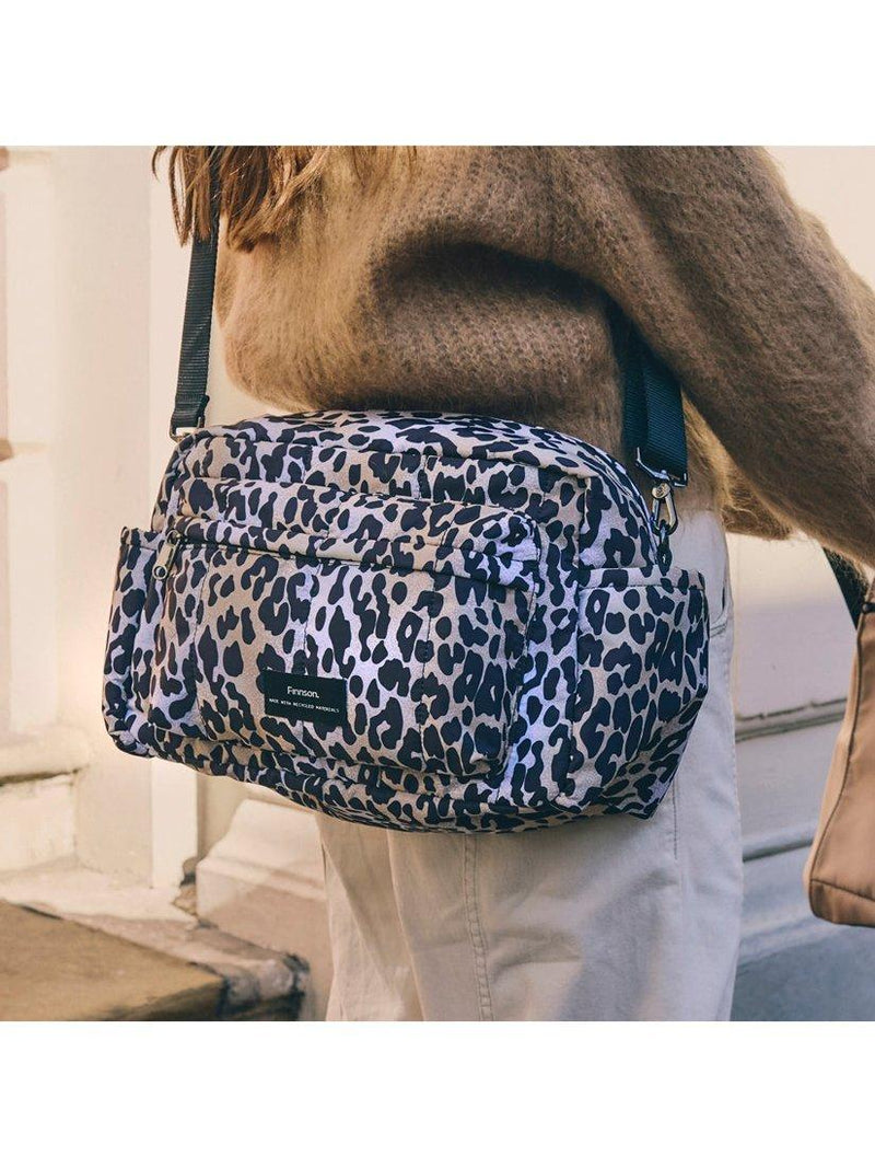 Finnsøn stroller organiser and changing bag Leopard, imported from the UK