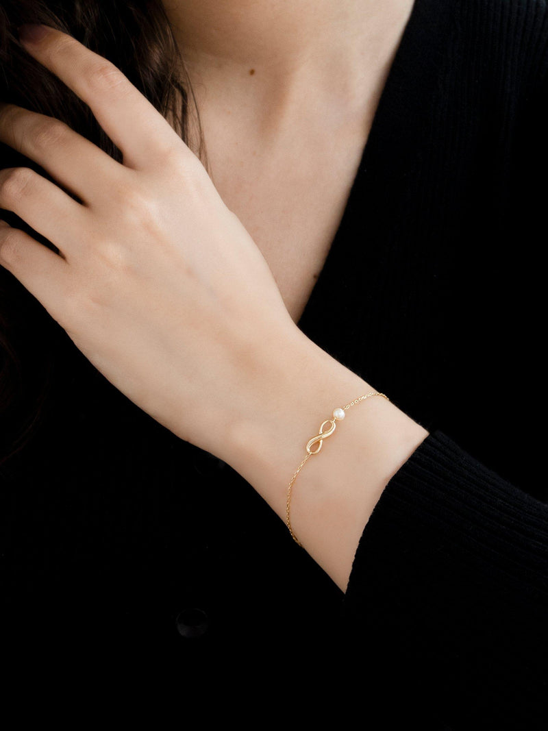 IBB 9ct gold freshwater pearl chain bracelet 18cm (British brand)