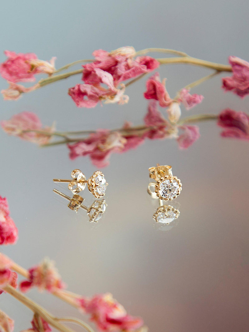 IBB 9ct gold cubic zirconia halo stud earrings, imported from the UK