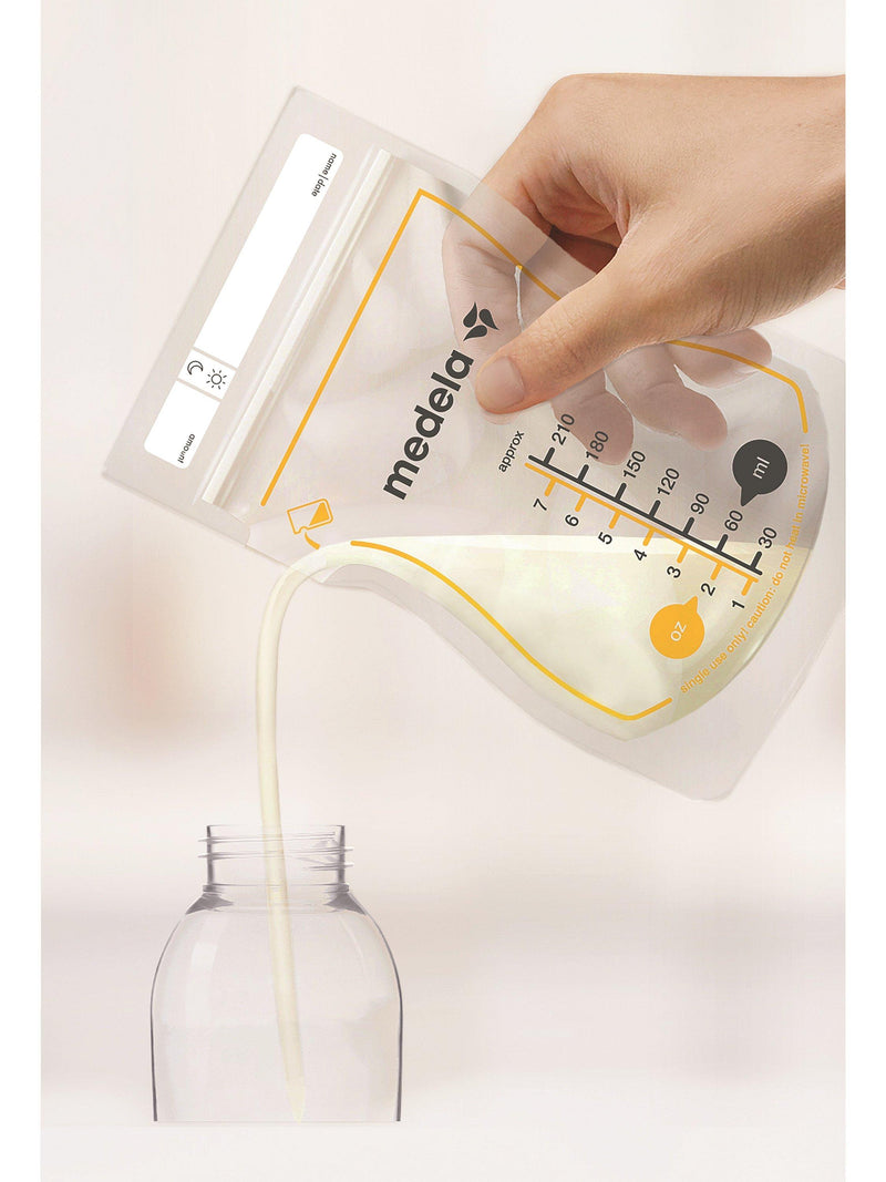 Medela easy pour breastmilk storage bags, pack of 50, imported from the UK