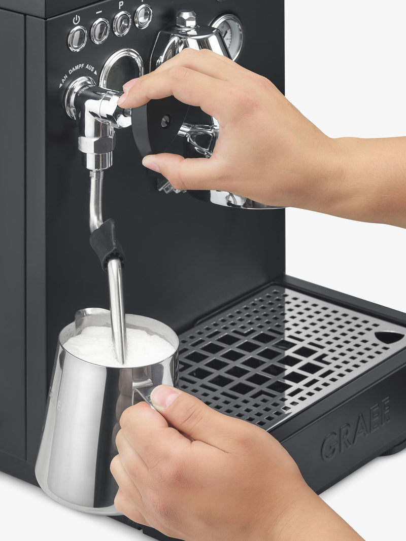 Graef Batessa coffee machine black, imported from the UK
