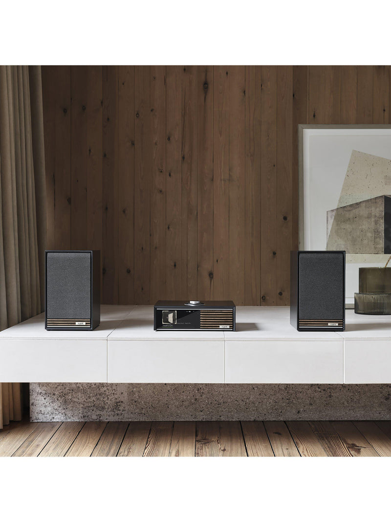 Ruark R610 music console DAB internet radio (British brand)