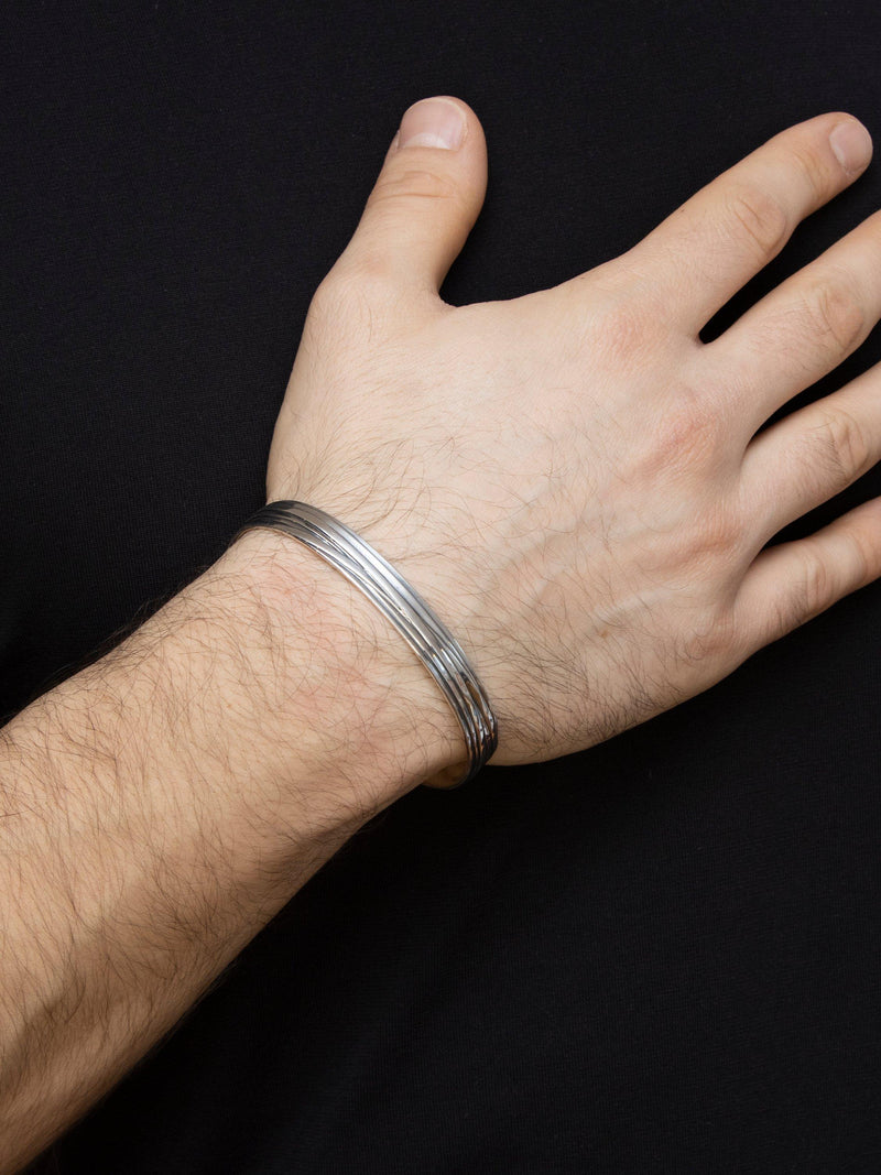 Hoxton London wrap strip cuff bangle silver 65mm, UK version