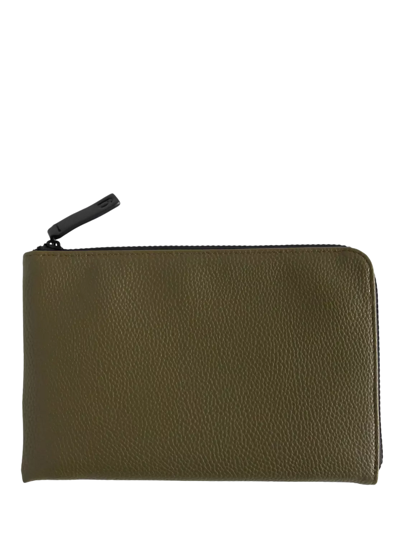 Gardner zipped travel wallet in green - British product
