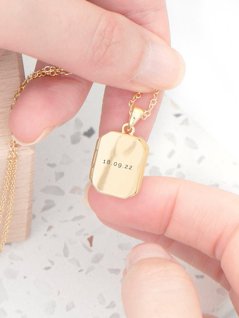 Treat Republic personalised gold photo locket necklace - British product