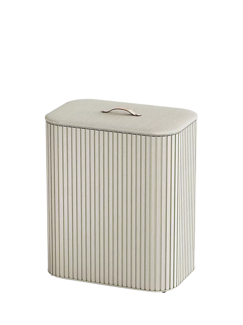 Laundry Basket with Bamboo Exterior and Two Fabric Tote Bags, 90L