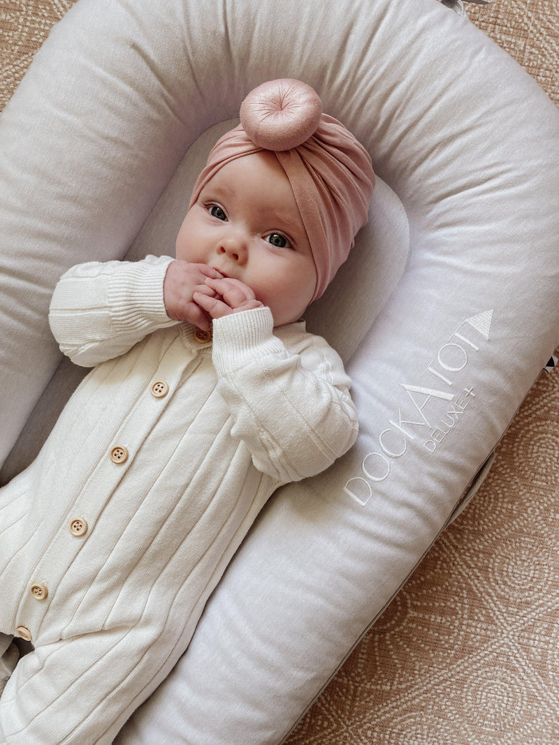 DockATot Deluxe+ baby pod 0-8 months, imported from the UK