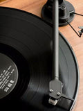 Pro-Ject E1 Phono turntable walnut finish (British brand)