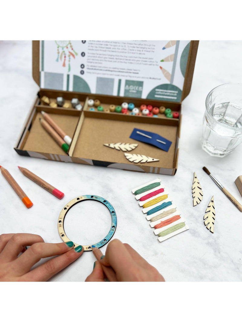 Cotton Twist dreamcatcher craft kit - British product