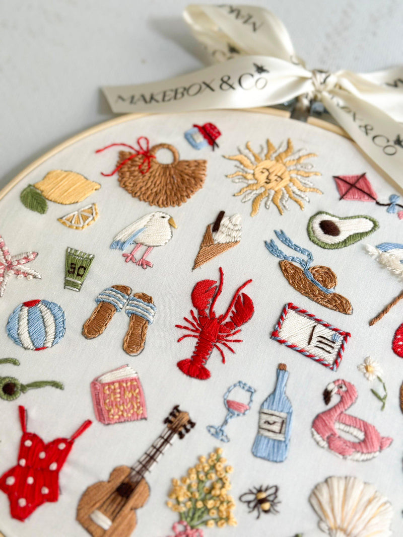 MakeBox & Co 30 Days of Summer embroidery kit 23cm (British brand)