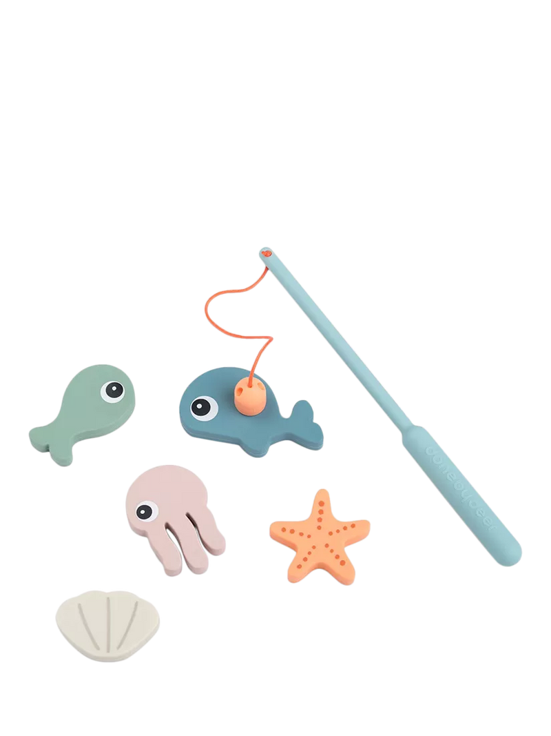 Done by Deer magnetic fishing bath toy set - British product
