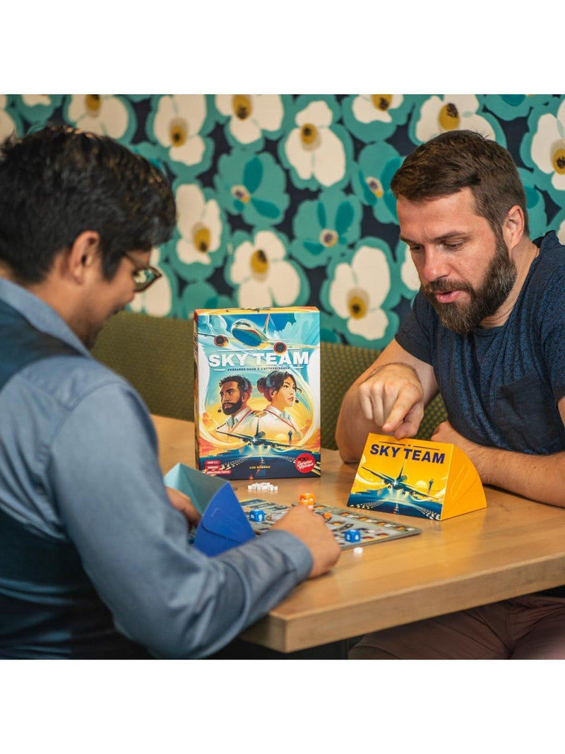 Asmodee Sky Team Prepare Landing board game (British brand)