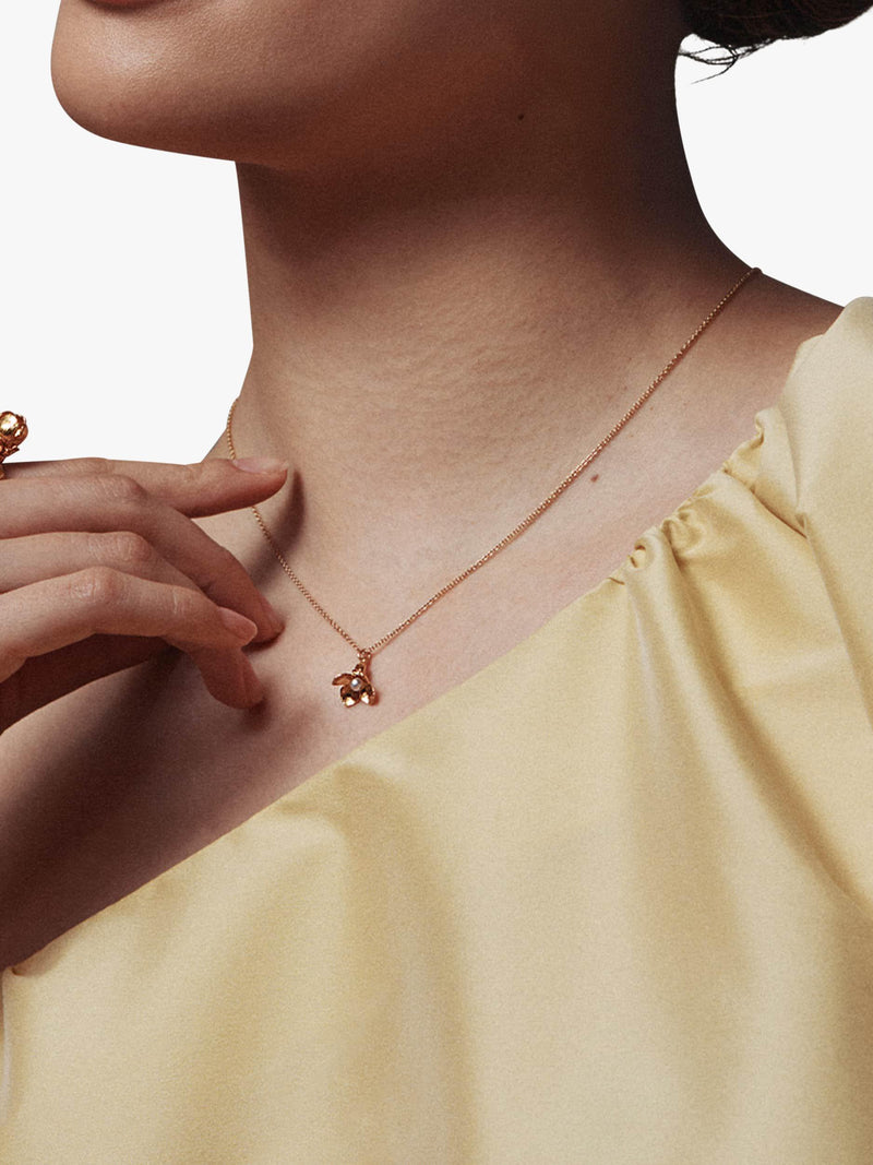 Alex Monroe cuckoo flower necklace in gold with freshwater pearl (British brand)