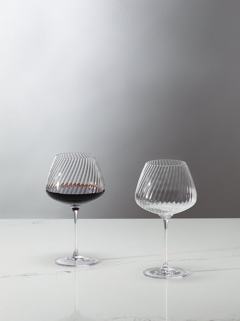Vera Wang Swirl crystal wine glasses set of 2 690ml, UK version