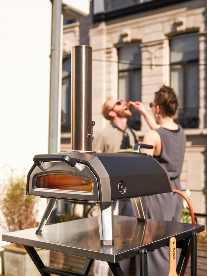 Ooni Karu 2 multi-fuel portable pizza oven - British product