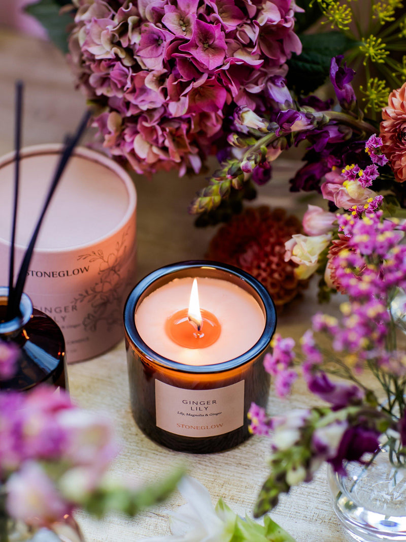 Stoneglow Ginger Lily scented candle 210g - British product