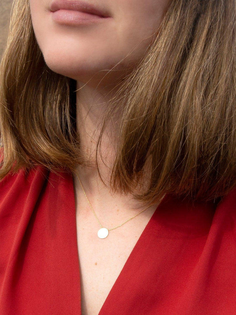 IBB gold disc pendant necklace 9ct 43cm, imported from the UK