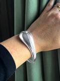 Nina B bangle sterling silver comet large, UK version
