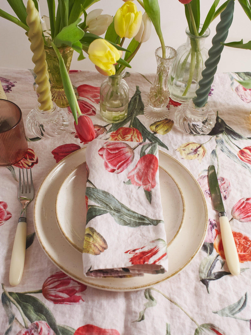 By Hope linen tablecloth tulips 250 x 143cm, imported from the UK