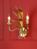 Där Phaedra leaf wall light in gold finish for living room, UK version