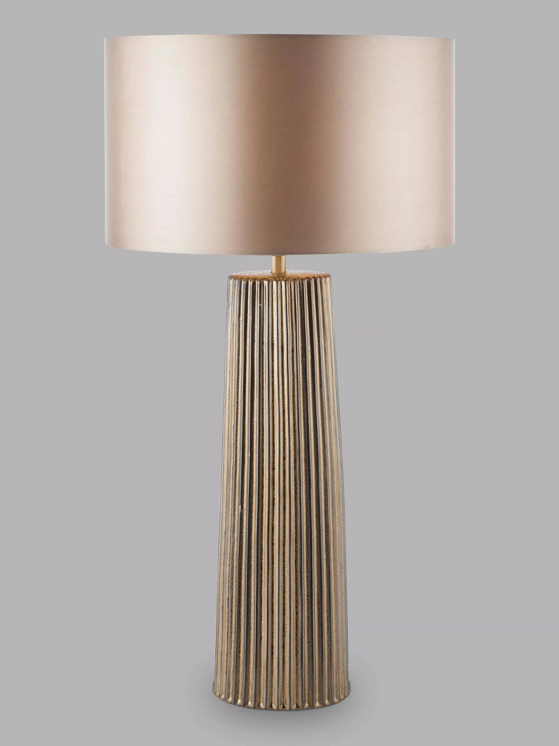 Där Myla ceramic table lamp with ribbed base and drum shade - British product