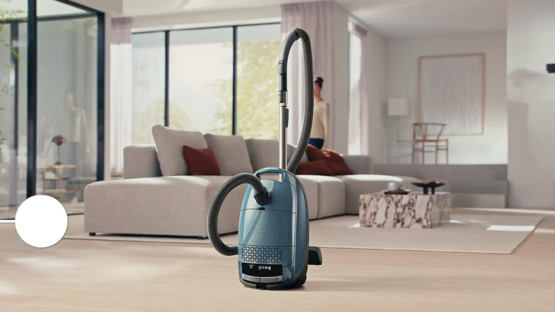 Miele Guard M1 Flex vacuum cleaner in Nordic Blue, imported from the UK