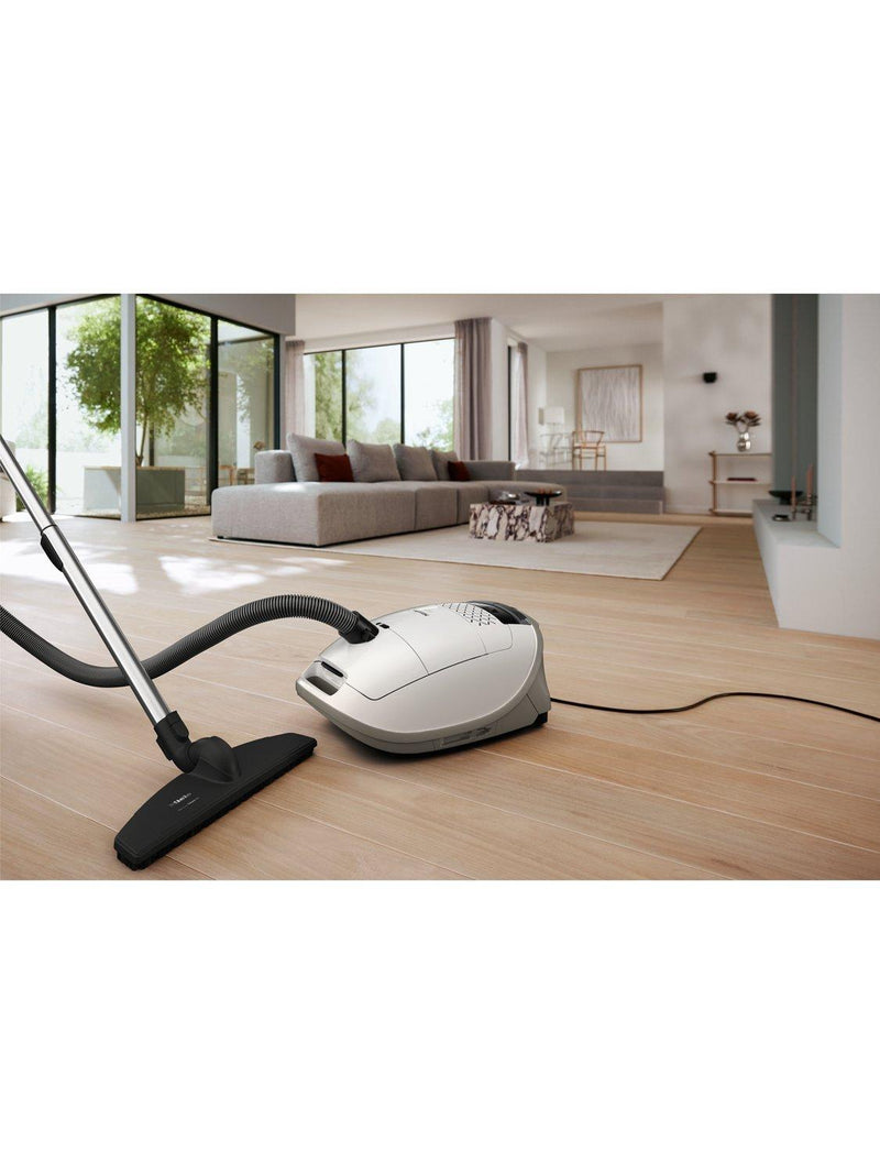 Miele Guard M1 XL vacuum cleaner in Brilliant White - British product