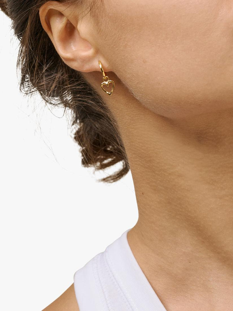 ENAMEL Copenhagen gold heart charm 9mm, imported from the UK