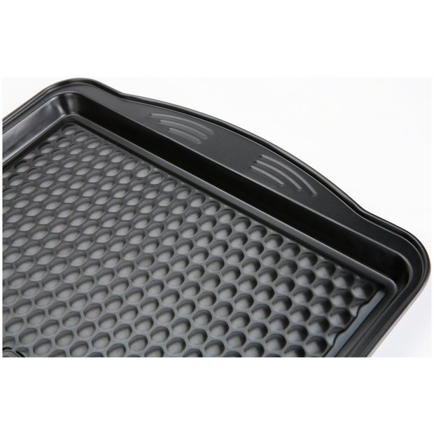 Prestige Aerolift carbon steel oven tray 44x30cm, imported from the UK