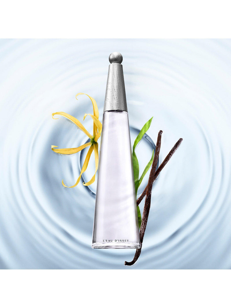 Issey Miyake refillable women's eau de parfum intense with 150ml refill - British product
