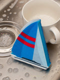 Kikkerland Nautical Sponge Set with Lighthouse and Sailboat, UK version