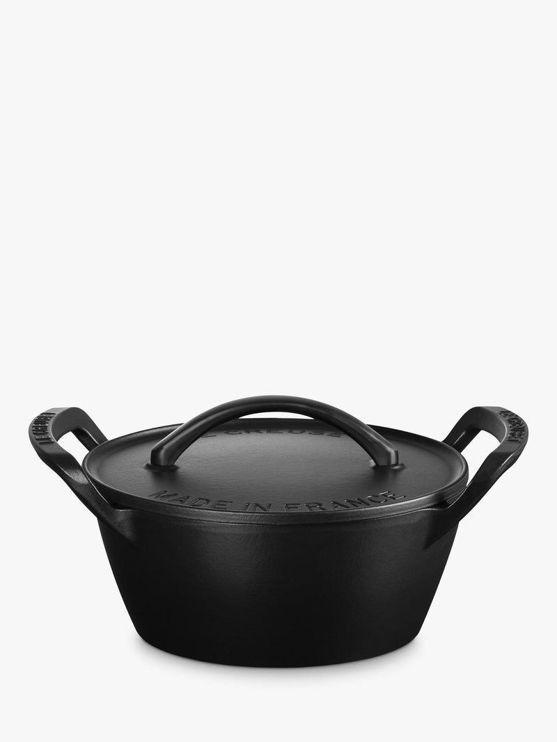 Le Creuset outdoor cast iron casserole matte black 25cm (British brand)